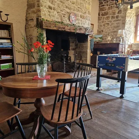 Holiday home De Montrepos - Ancien Presbytere Xviie Siecle *
