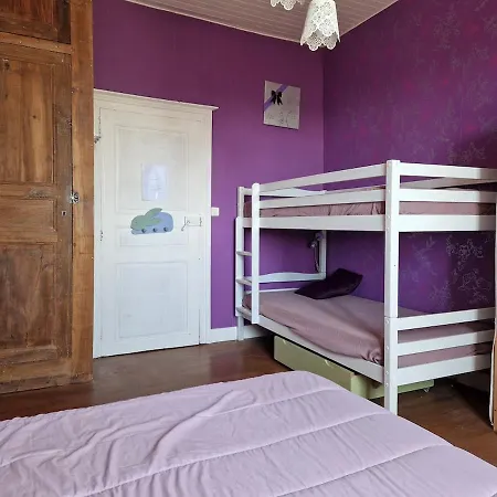 De Montrepos - Ancien Presbytere Xviie Siecle Holiday home