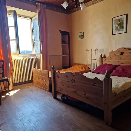 Prázdninový dům De Montrepos - Ancien Presbytere Xviie Siecle